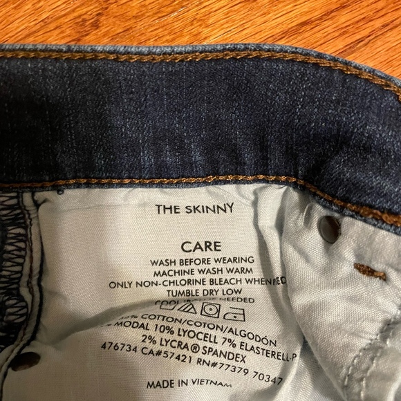 Ann Taylor Women’s The Skinny Size 8 Jeans - Picture 4 of 7